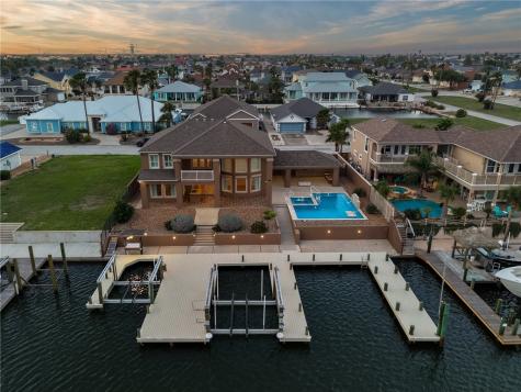 109 Bluefish Court Aransas Pass TX 78336