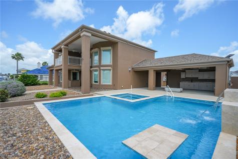 109 Bluefish Court Aransas Pass TX 78336
