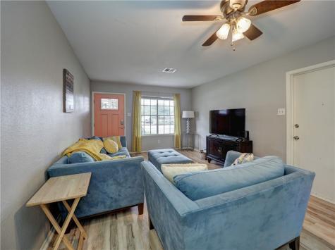 959 S 9th Street Aransas Pass TX 78336