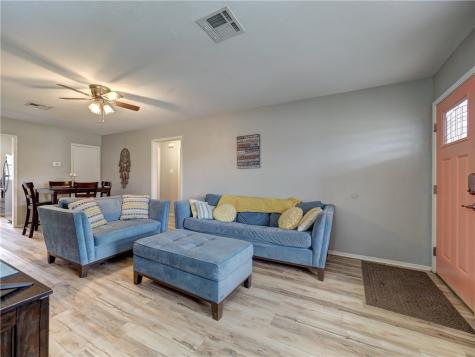 959 S 9th Street Aransas Pass TX 78336