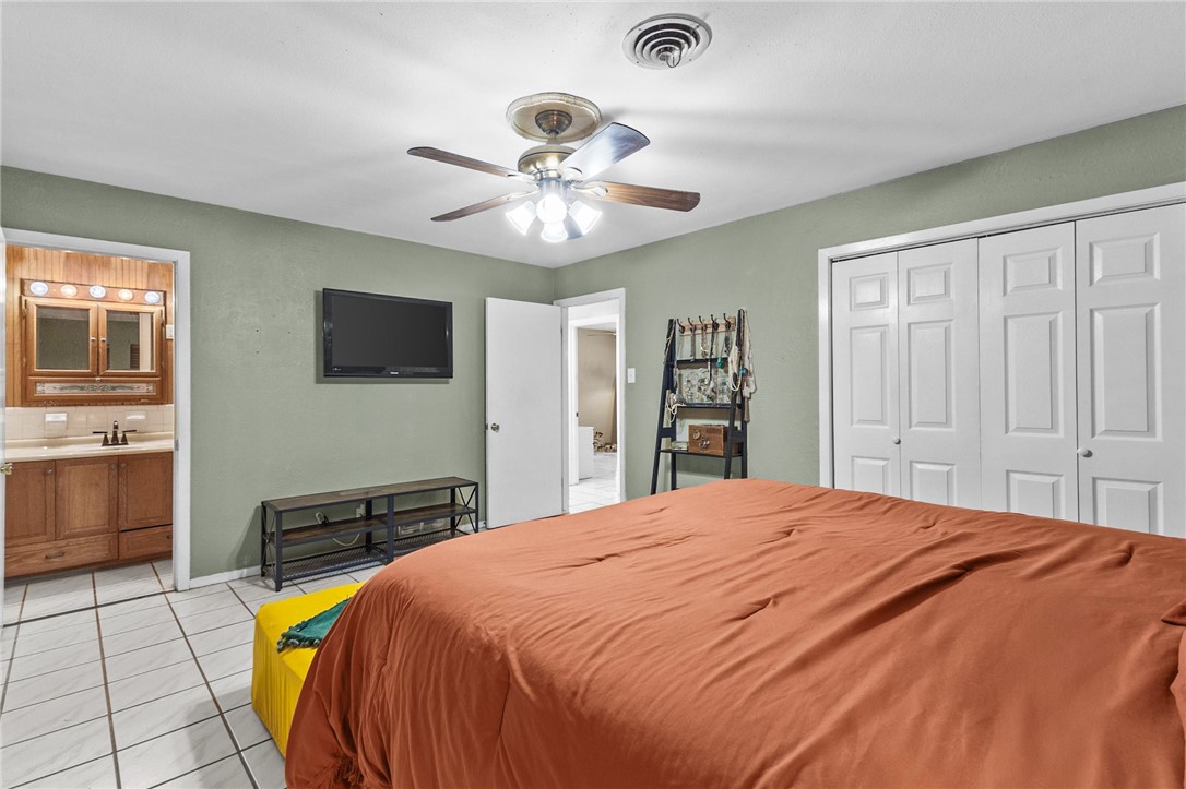 445 Pennington Drive Corpus Christi TX 78412