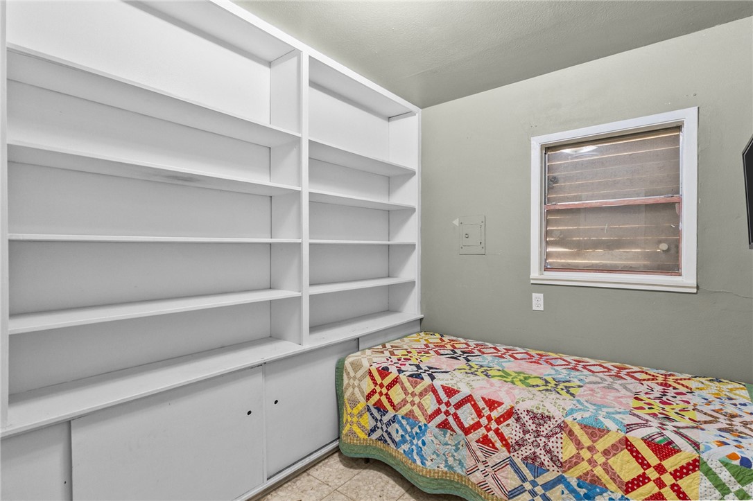 445 Pennington Drive Corpus Christi TX 78412