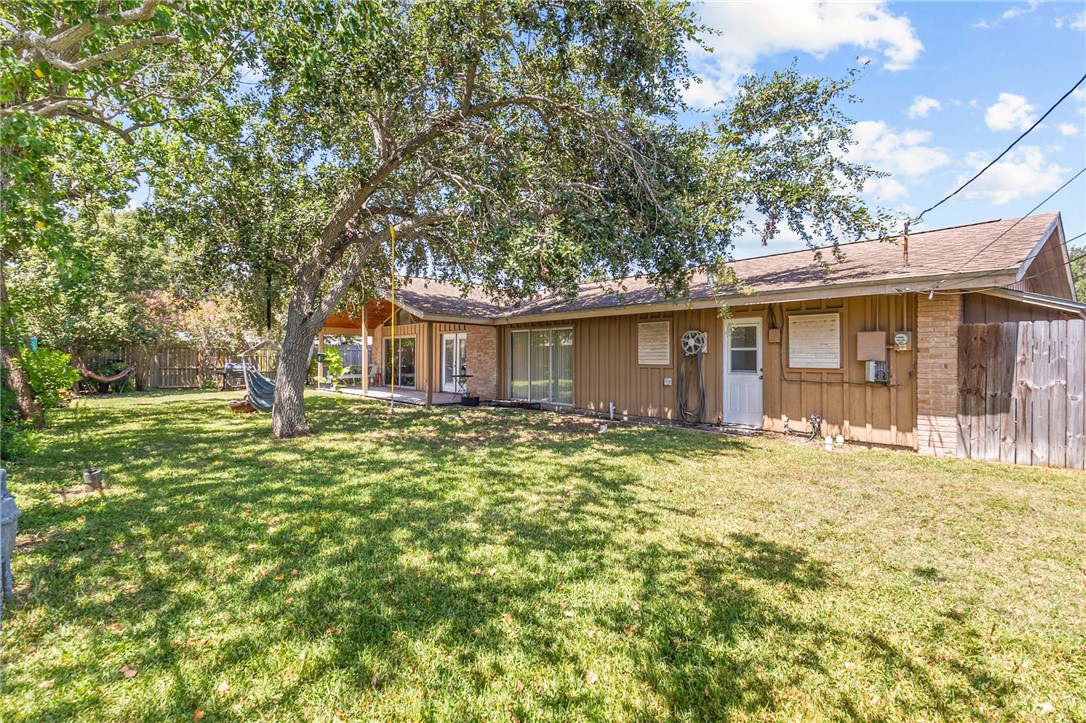 445 Pennington Drive Corpus Christi TX 78412