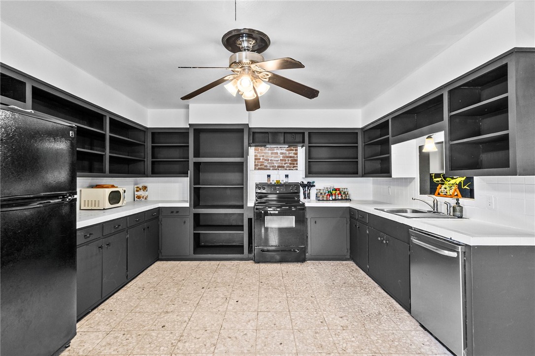 445 Pennington Drive Corpus Christi TX 78412