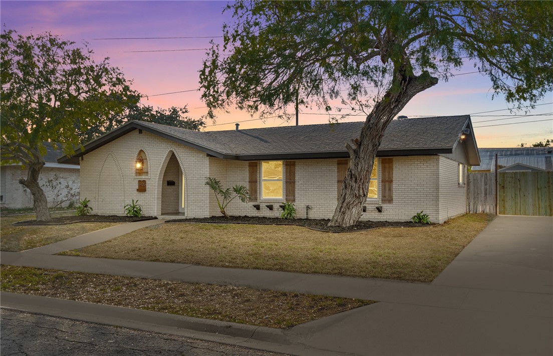 4905 French Drive Corpus Christi TX 78411