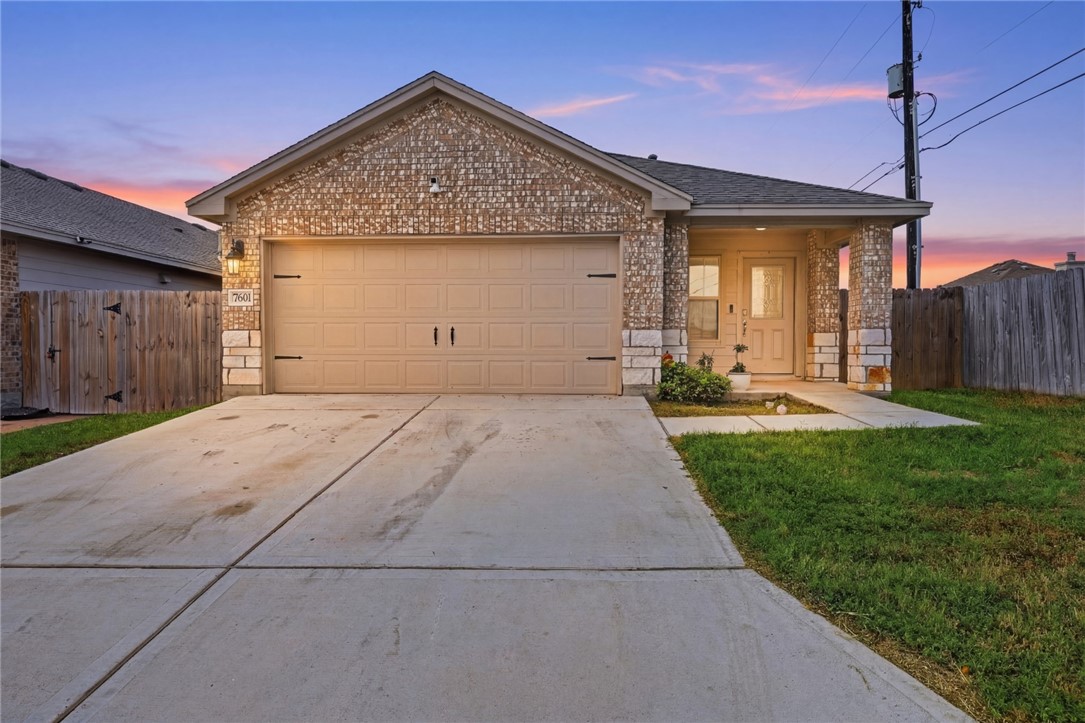 7601 Cowboy Trail Lane Corpus Christi TX 78414