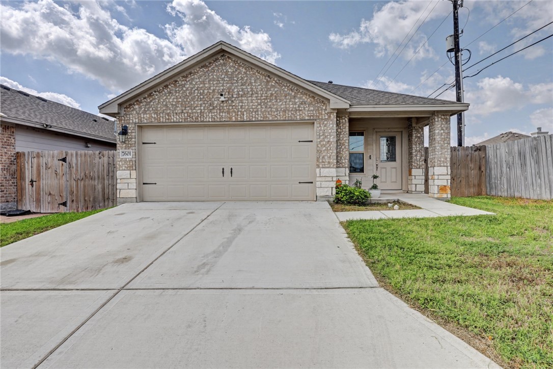 7601 Cowboy Trail Lane Corpus Christi TX 78414