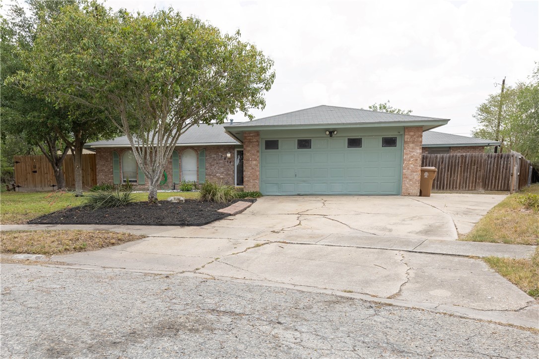 3814 Whitney Drive Corpus Christi TX 78410