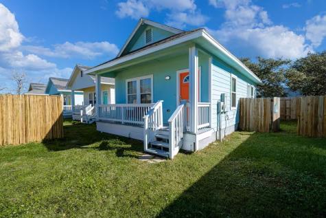 609 W Liberty Street Rockport TX 78382