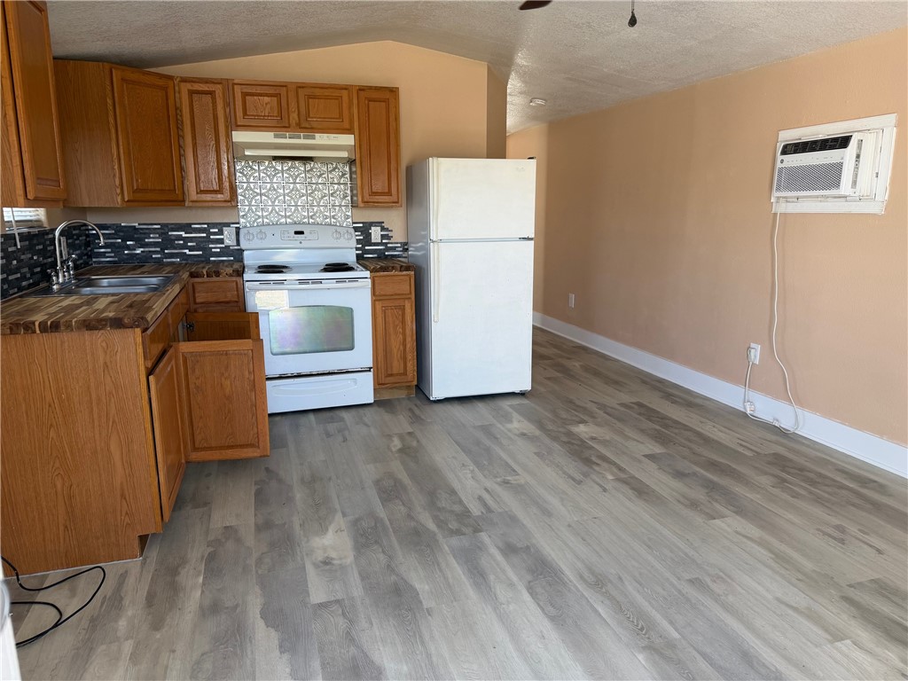 609 W Liberty Street Rockport TX 78382
