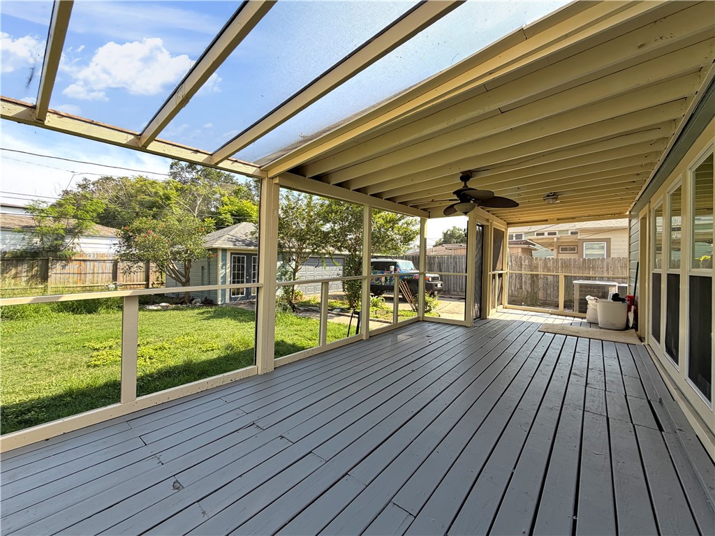 219 Leming Avenue Corpus Christi TX 78404