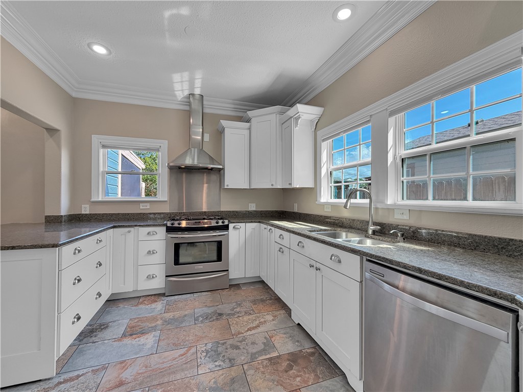 219 Leming Avenue Corpus Christi TX 78404