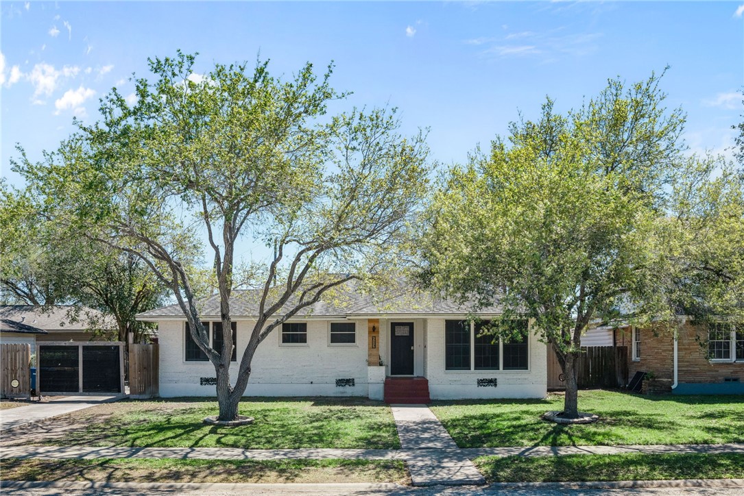613 Hopper Drive Corpus Christi TX 78411
