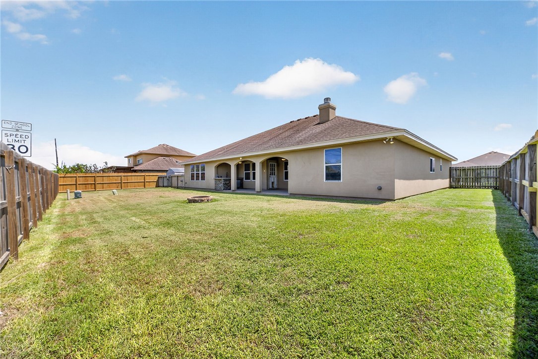7326 Aborigine Street Corpus Christi TX 78414