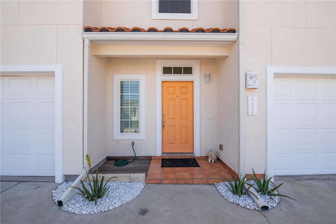 14878 Granada Drive 402 Corpus Christi TX 78418