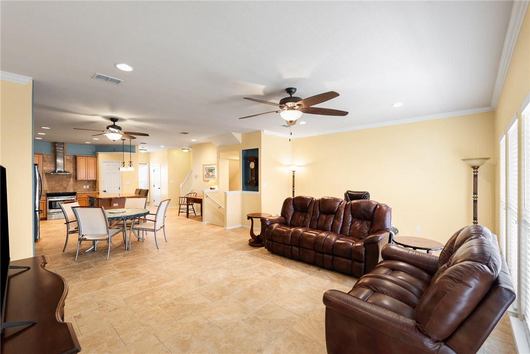 14878 Granada Drive 402 Corpus Christi TX 78418