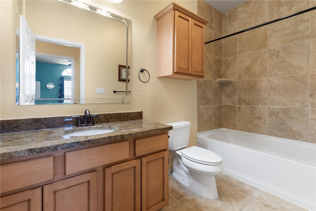 14878 Granada Drive 402 Corpus Christi TX 78418