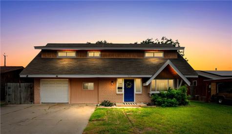 5830 Woodhaven Drive Corpus Christi TX 78412