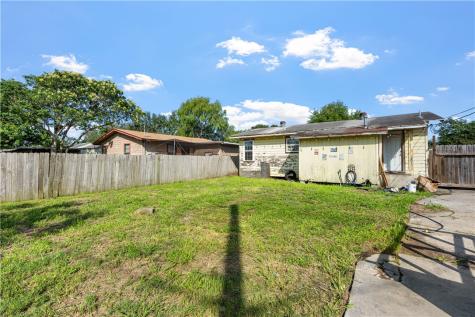 4310 Fir Street Corpus Christi TX 78411