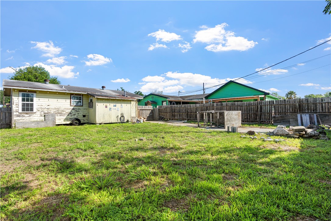 4310 Fir Street Corpus Christi TX 78411