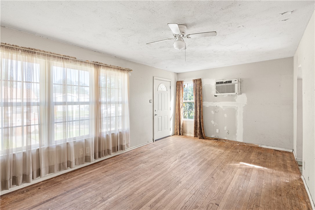 4310 Fir Street Corpus Christi TX 78411
