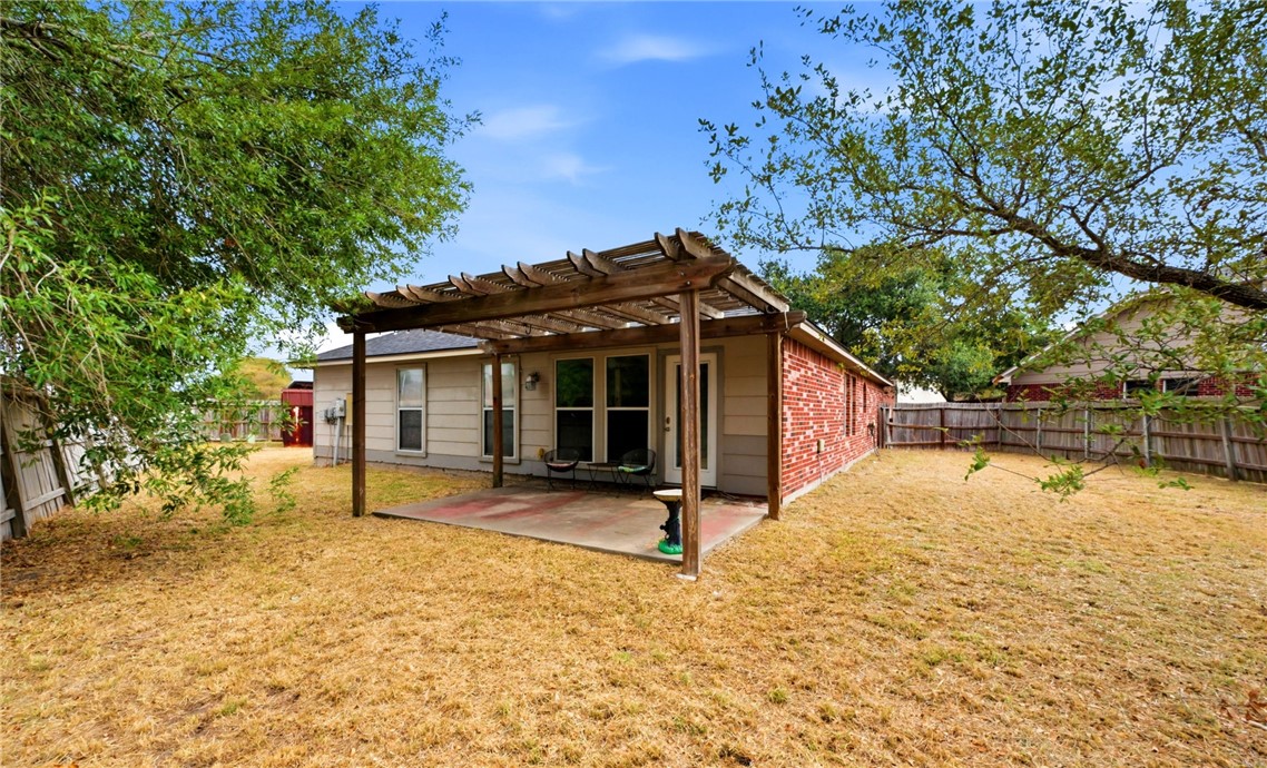 3921 Covington Crossing Corpus Christi TX 78414