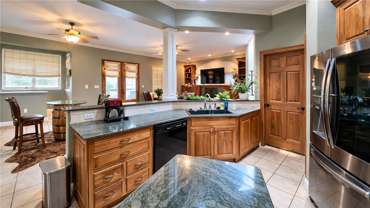 7906 Valtourmanche Drive Corpus Christi TX 78414