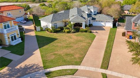 7906 Valtourmanche Drive Corpus Christi TX 78414