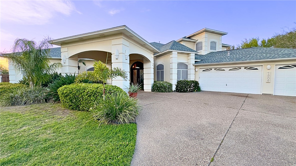 7906 Valtourmanche Drive Corpus Christi TX 78414