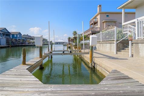 213 Port Saint Claire Aransas Pass TX 78336