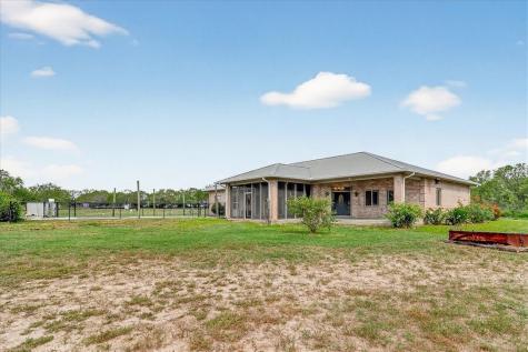 5593 Westlake Drive Sandia TX 78383