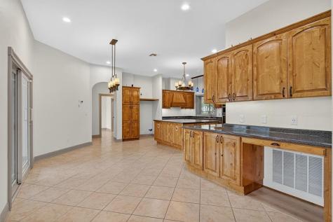 5593 Westlake Drive Sandia TX 78383
