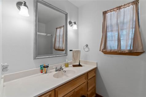 555 Silver Creek Sinton TX 78387