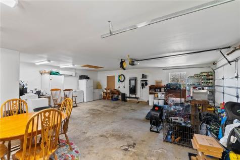 555 Silver Creek Sinton TX 78387