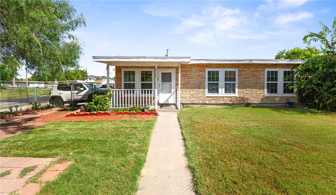 3702 Lincoln Street Corpus Christi TX 78415