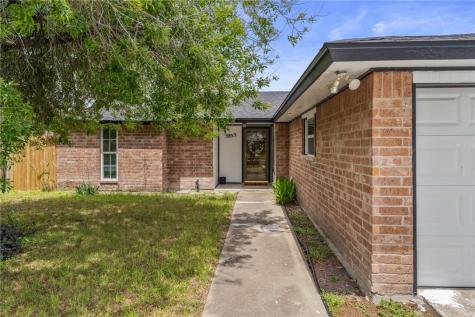 5853 Crestmore Drive Corpus Christi TX 78415