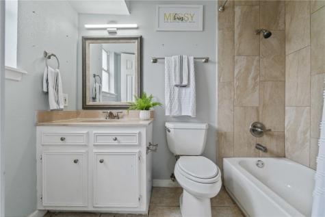 5853 Crestmore Drive Corpus Christi TX 78415