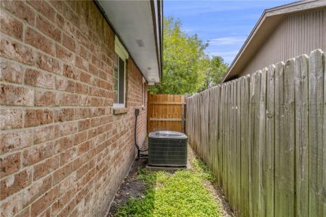 5853 Crestmore Drive Corpus Christi TX 78415