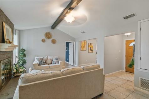 5853 Crestmore Drive Corpus Christi TX 78415