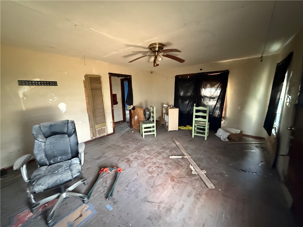5124 Thomas Drive Corpus Christi TX 78407