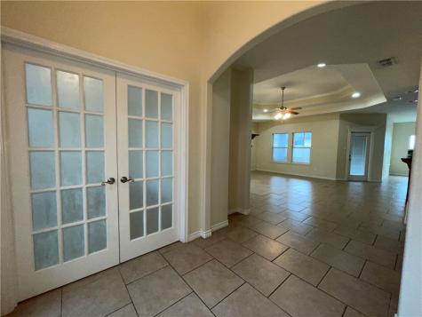 6917 Boardwalk Avenue Corpus Christi TX 78414