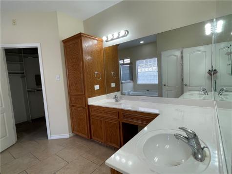 6917 Boardwalk Avenue Corpus Christi TX 78414