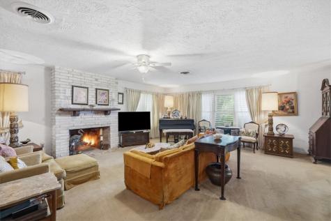 1447 Main Street Ingleside TX 78362