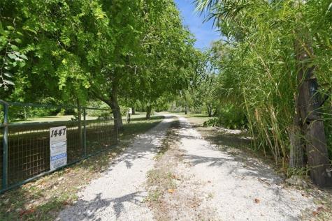 1447 Main Street Ingleside TX 78362