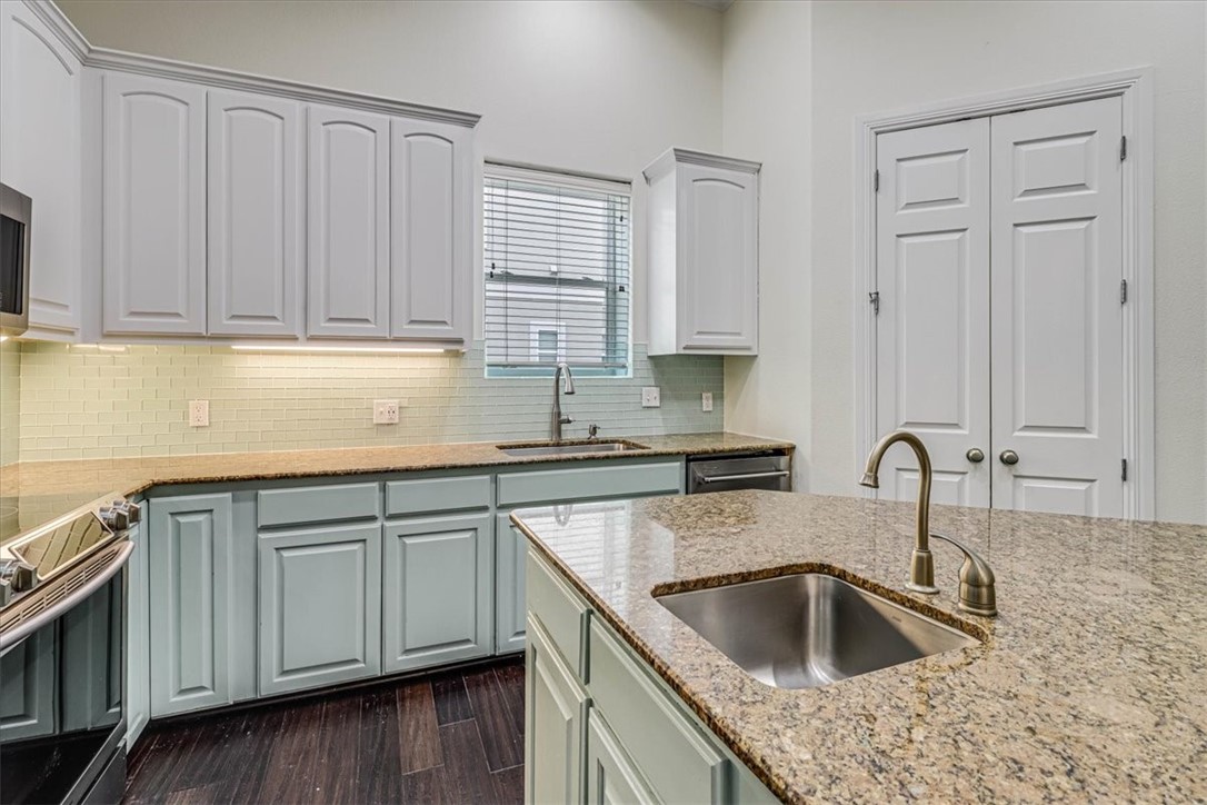 14910 Leeward Drive 304 Corpus Christi TX 78418
