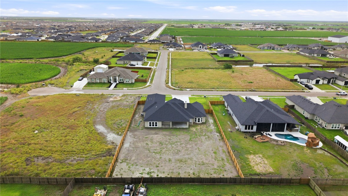 2601 Pacific View Street Corpus Christi TX 78415
