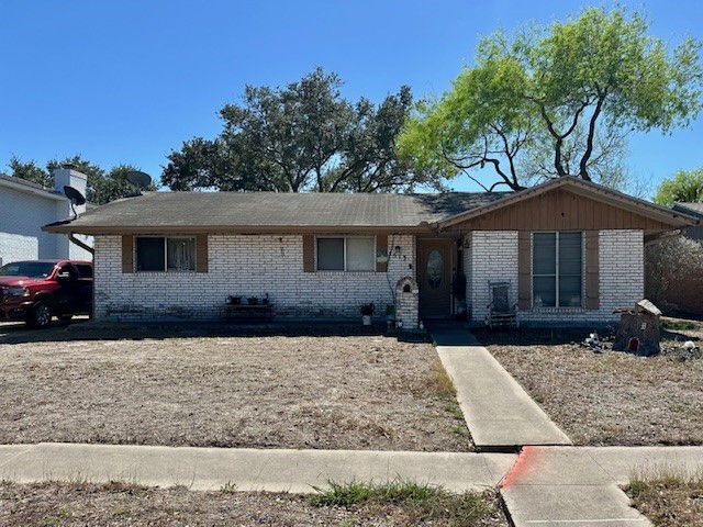 1513 E Warren Avenue Kingsville TX 78363