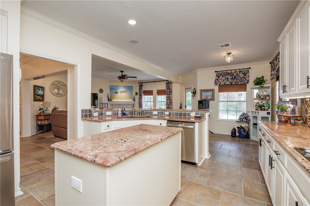 7501 Lourdes Street Corpus Christi TX 78414