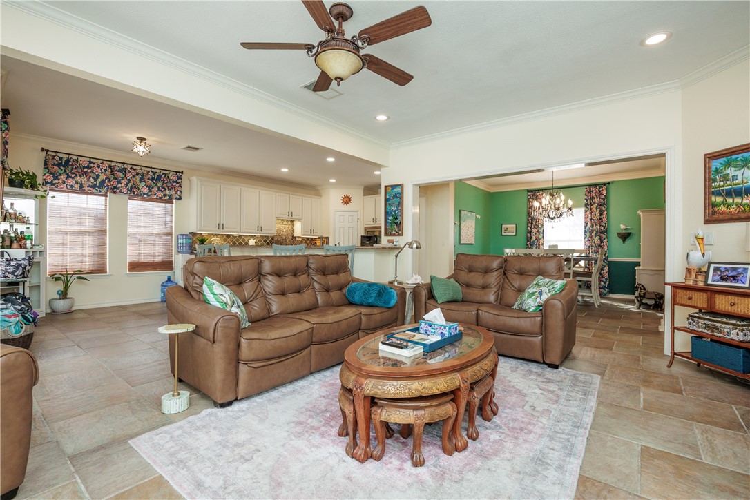 7501 Lourdes Street Corpus Christi TX 78414