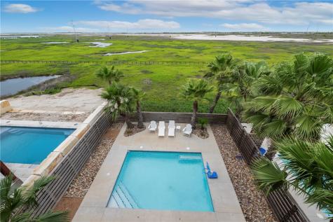 1216 Ross Avenue Port Aransas TX 78373